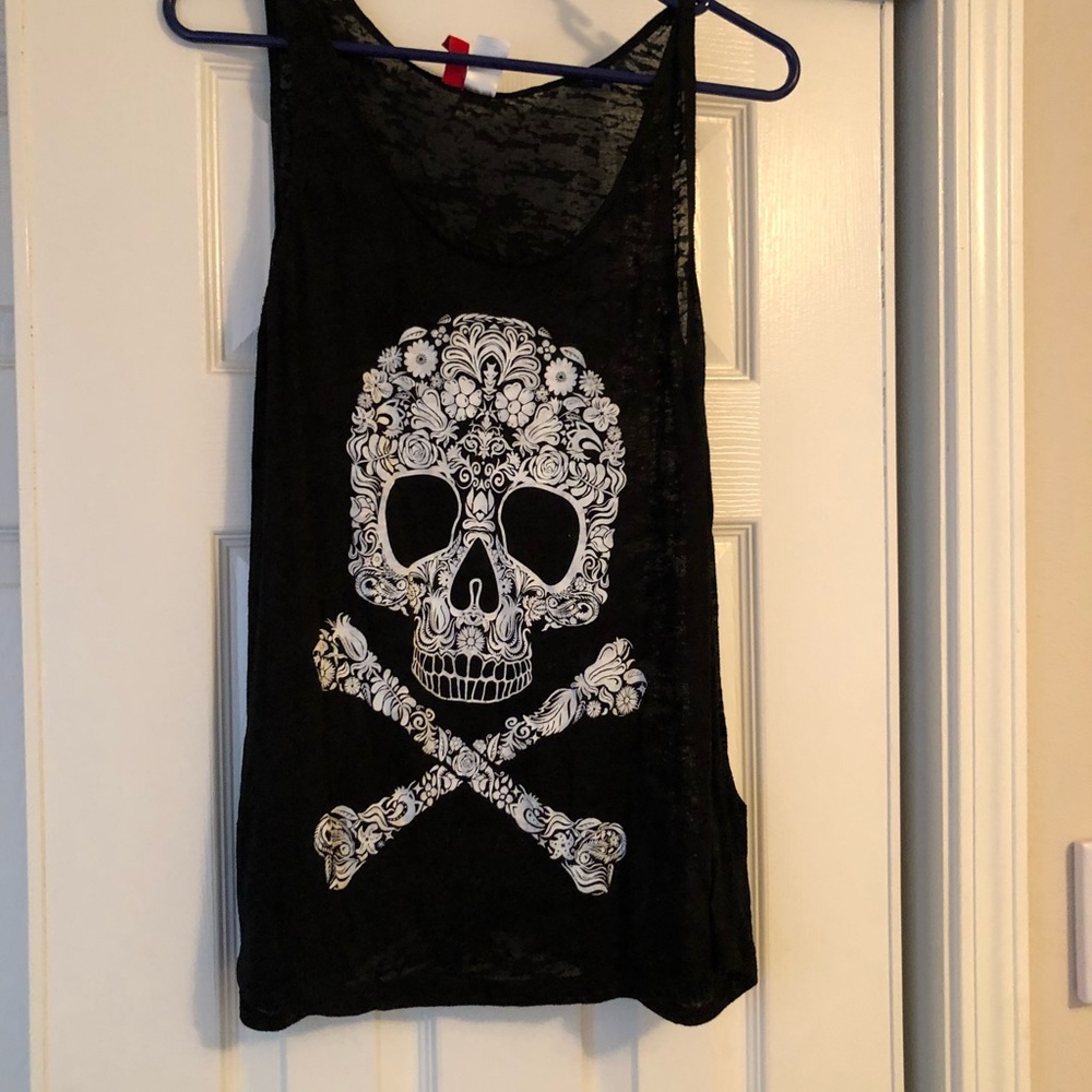 Skull tank top